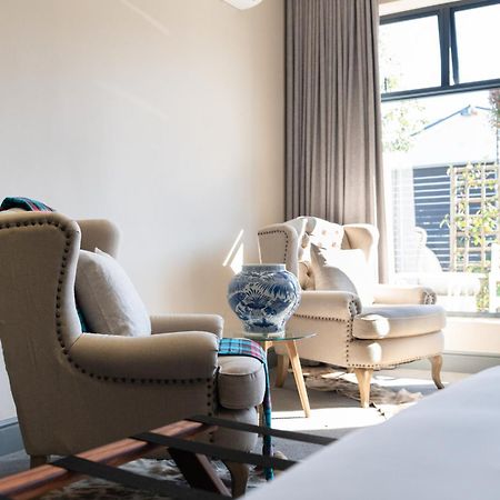 Blix Inn Guesthouse 斯泰伦博斯 外观 照片