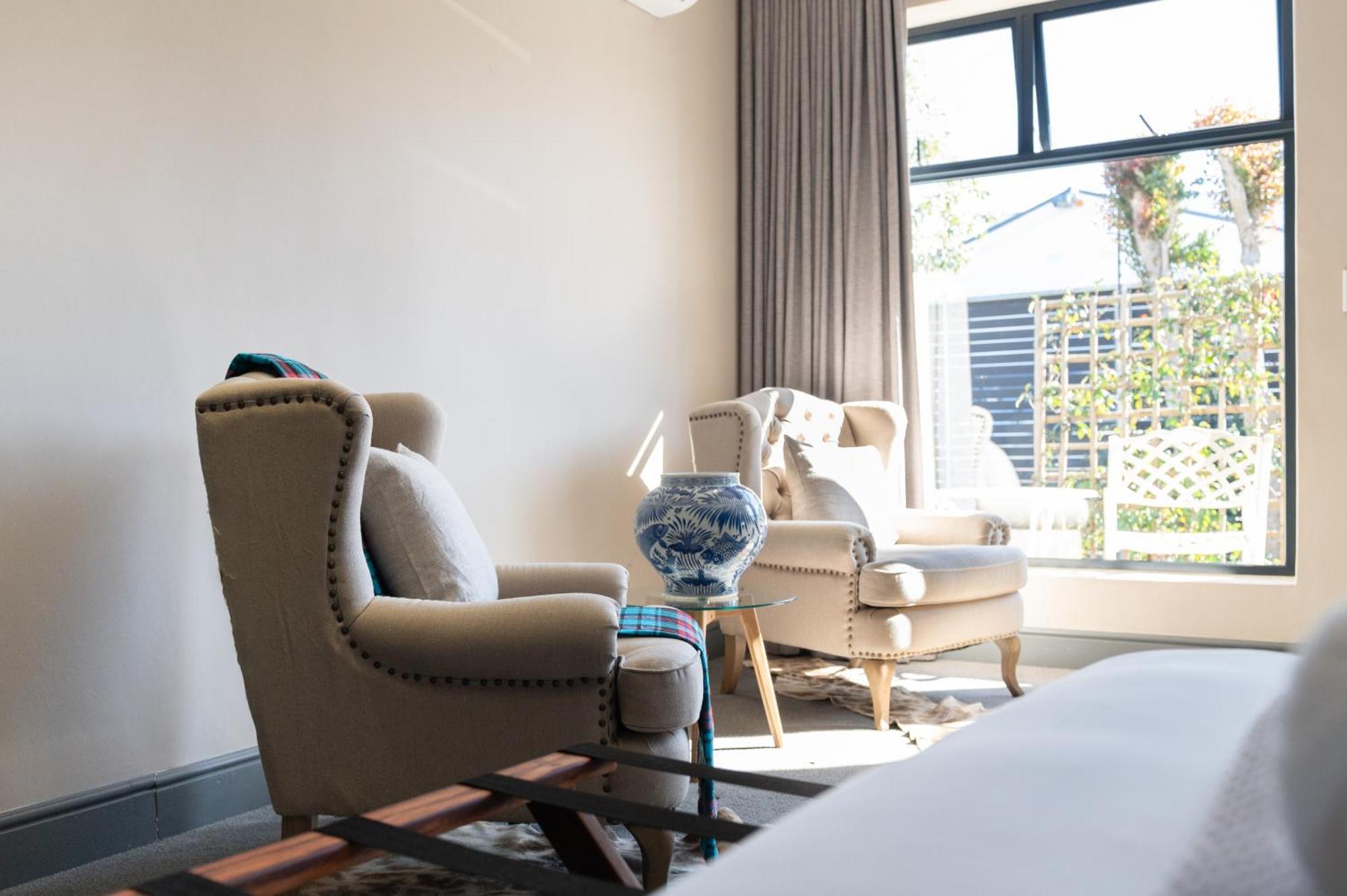 Blix Inn Guesthouse 斯泰伦博斯 外观 照片