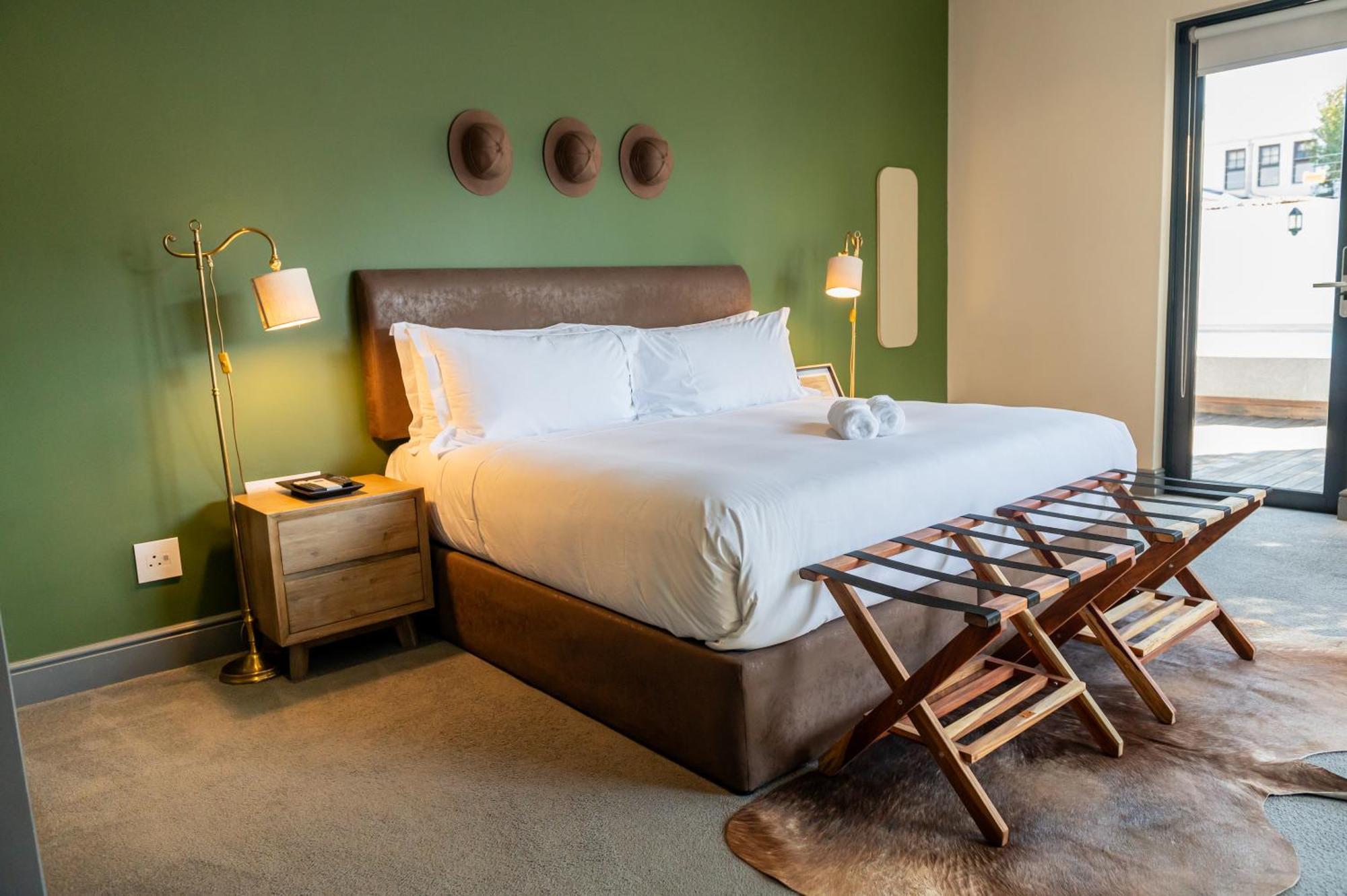 Blix Inn Guesthouse 斯泰伦博斯 外观 照片