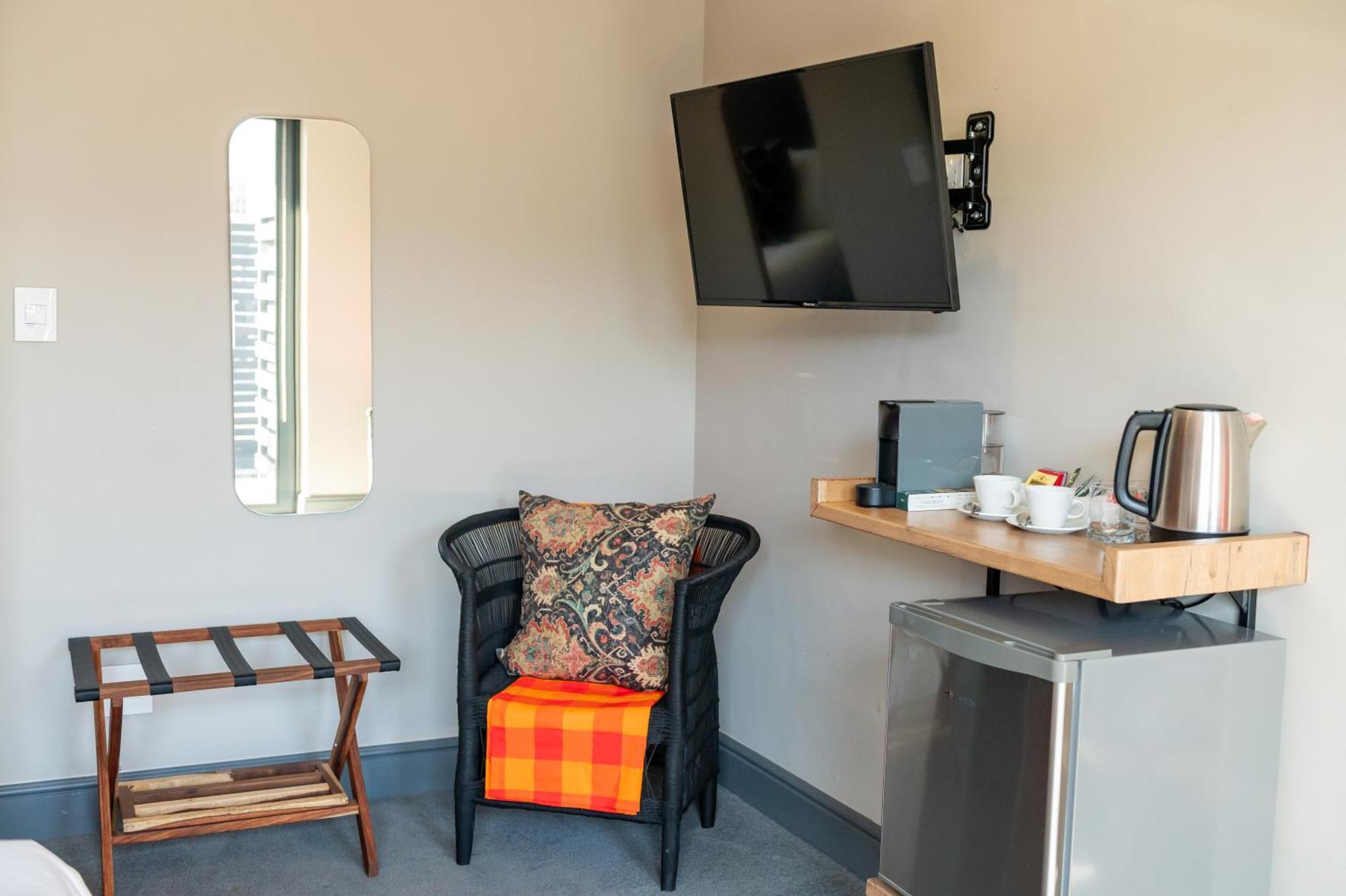 Blix Inn Guesthouse 斯泰伦博斯 外观 照片